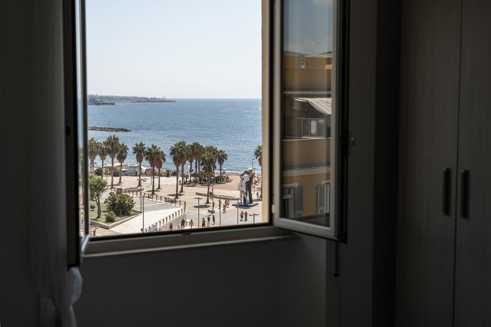VistaMare Bed and Breakfast Civitavecchia Exteriör bild