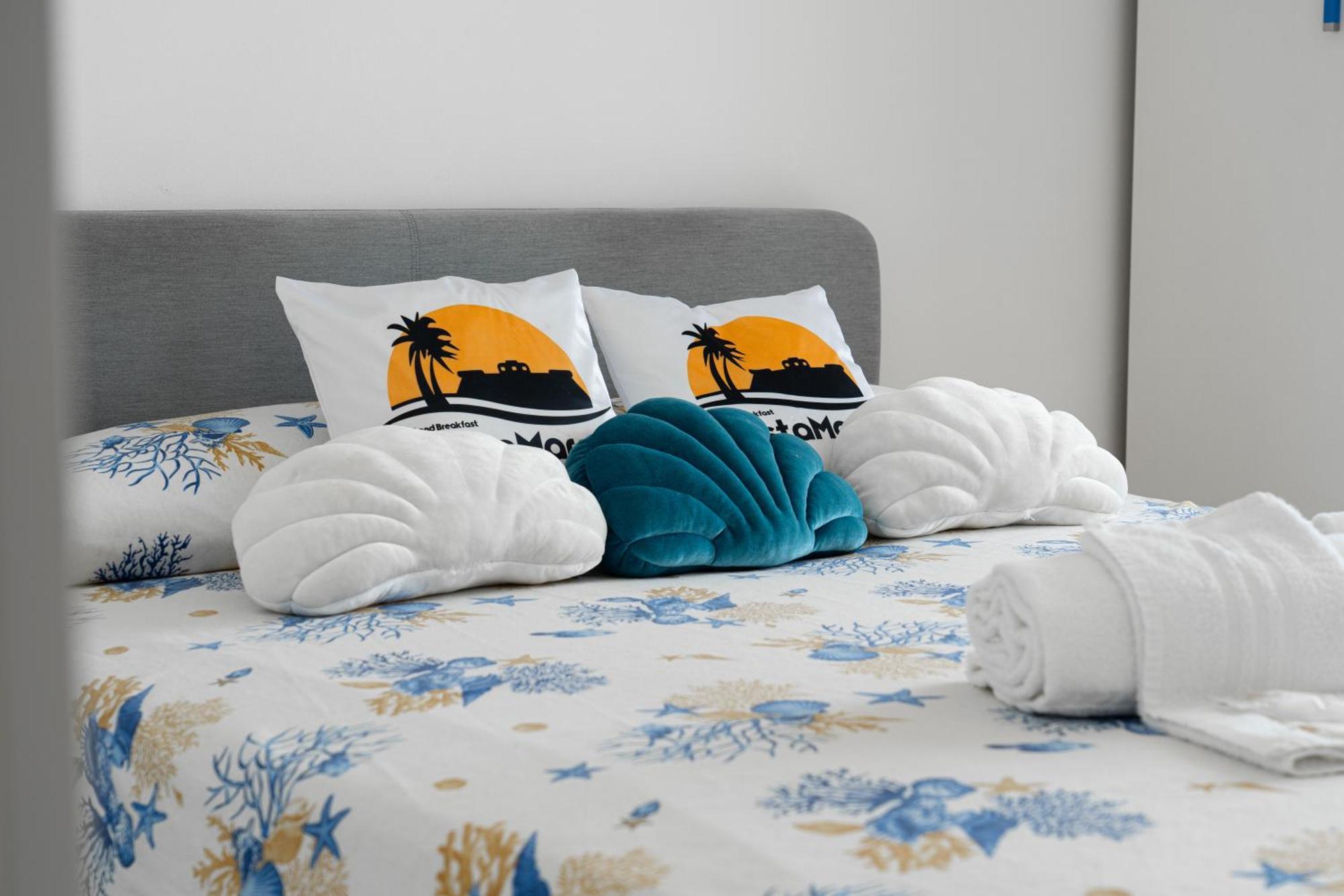 VistaMare Bed and Breakfast Civitavecchia Exteriör bild